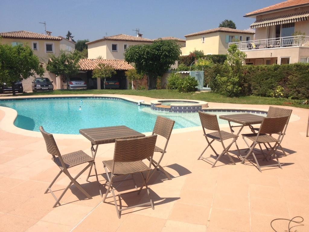 Villa Cezanne Cagnes-sur-Mer Ruang foto
